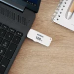 Kioxia U203W- 128GB USB 2.0 Yamabiko Slider Typ - Image 5