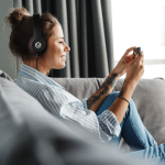 Volkano Falcon Headphones with Microphone - Black - Image 5